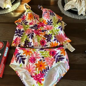 Bathing suit - Size 14